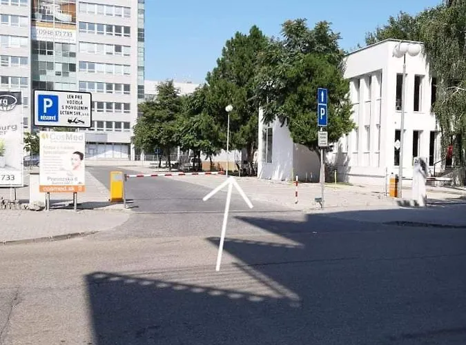 Living & Bus Station & Mlynske Nivy Pressburg